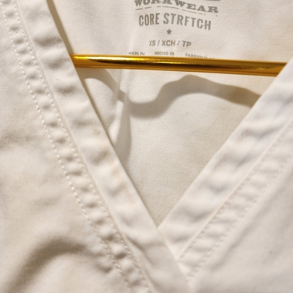 CHEROKEE Women's White Scrub top size XS - Picture 9 of 11